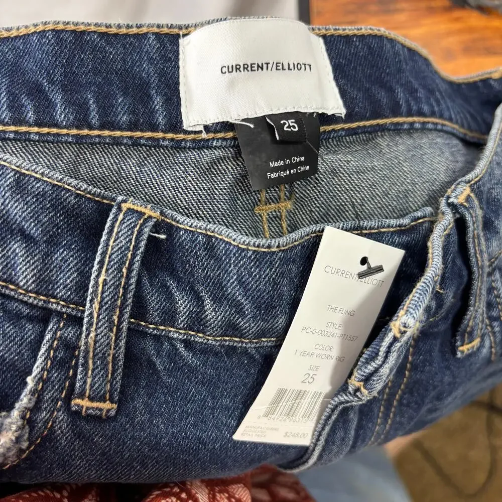 Current/Elliott Blue Medium Wash Straight Leg Jeans NWT Women’s Size 25